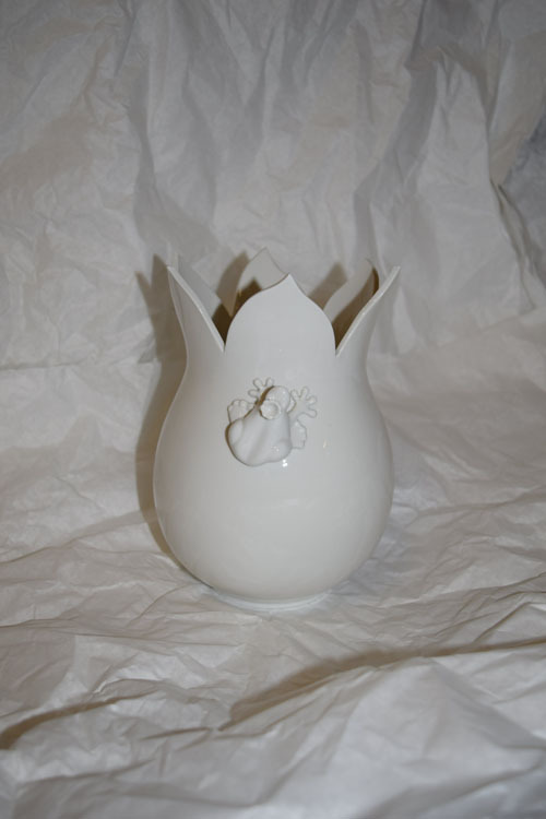Märchenporzellan ® Vase bauchig mit weißem Frosch